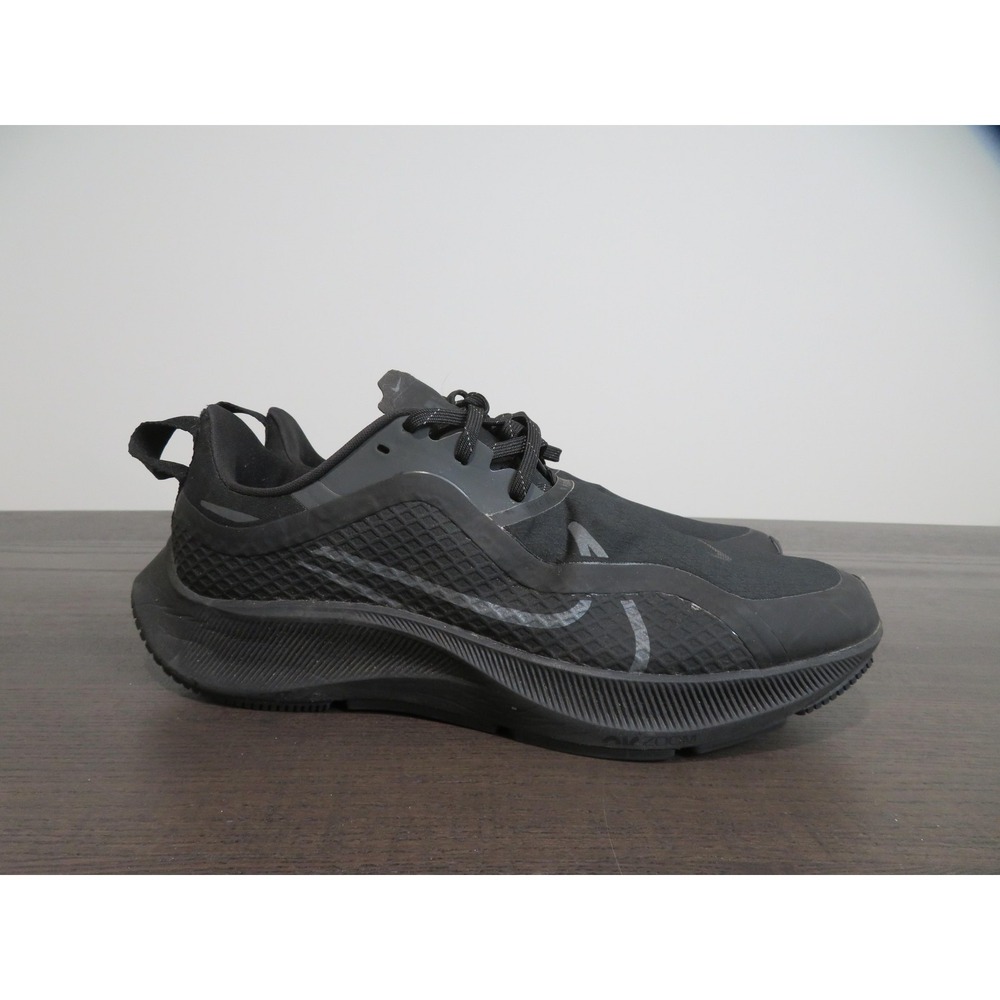 Nike Pegasus 37 Shield Mens 8 Black Water Resistant Running Sneakers CQ7935-001